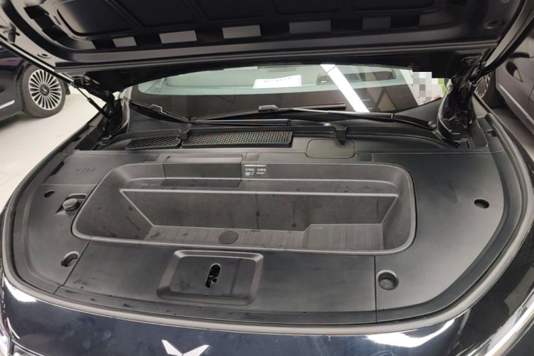 Used XPeng G7 2025 Model—702 Ultra Long Range Engine Bay