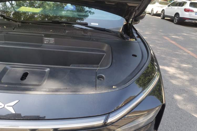 Used XPeng G7 2025 Model—602 Long Range Max Engine Bay Left