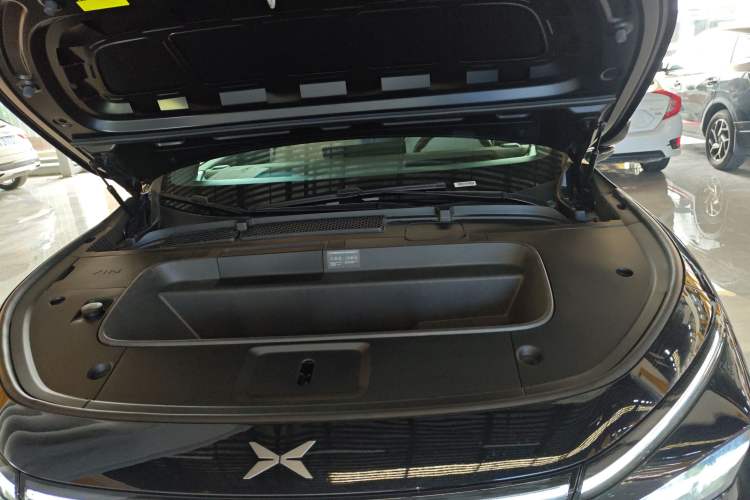 Used XPeng G7 2025 702 Max Engine Bay