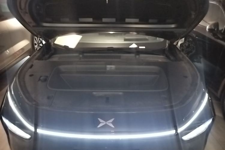 Used XPeng G7 2025 Model—702 Ultra Long Range Engine Bay