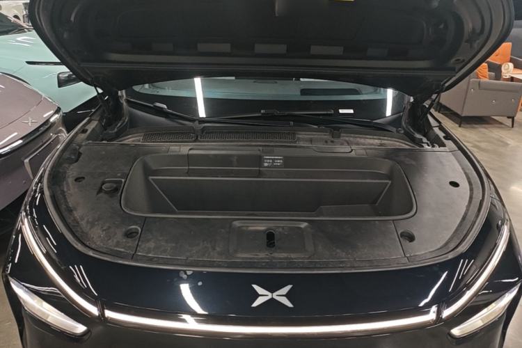 Used XPeng G7 2025 Model—702 Ultra Long Range Engine Bay