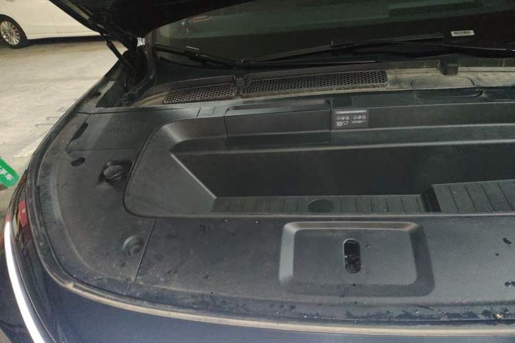 Used XPeng G7 2025 Model—602 Long Range Max Engine Bay Right