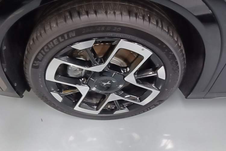 Used XPeng G7 2025 Model—702 Ultra Long Range Exterior 4