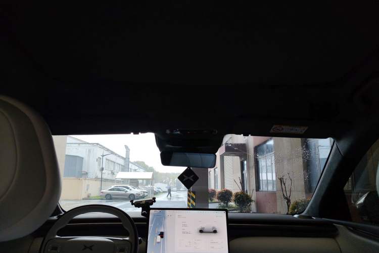 Used XPeng G7 2025 Model—702 Ultra Long Range Headliner