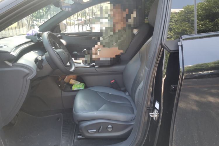 Used XPeng G7 2025 Model—602 Long Range Max Left Front Seat