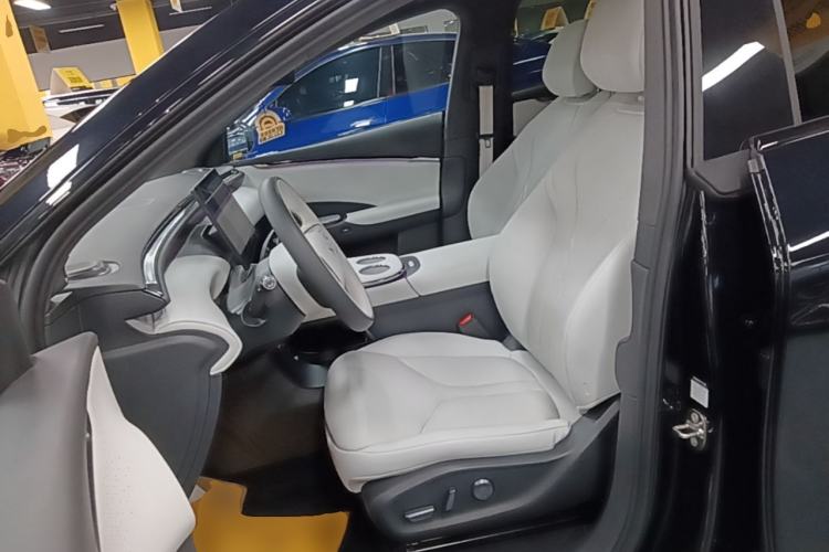 Used XPeng G7 2025 Model—702 Ultra Long Range Left Front Seat