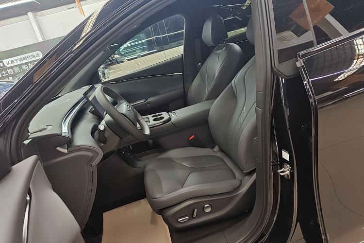 Used XPeng G7 2025 702 Max Left Front Seat