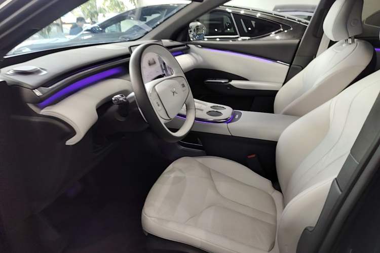 Used XPeng G7 2025 Model—702 Ultra Long Range Left Front Seat