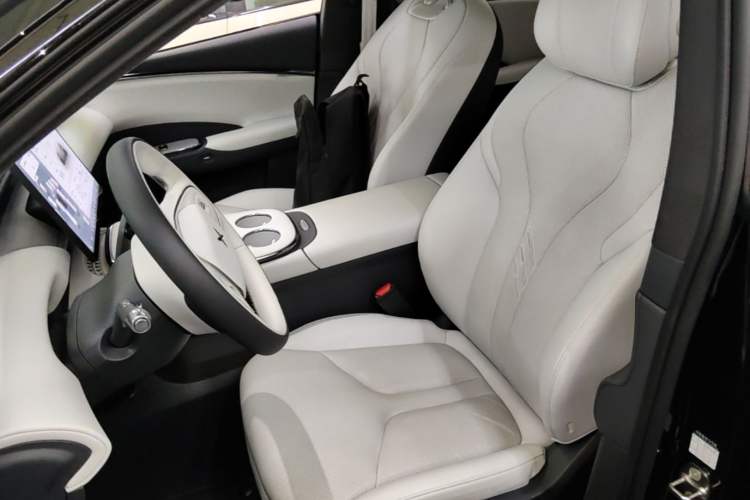Used XPeng G7 2025 Model—702 Ultra Long Range Left Front Seat