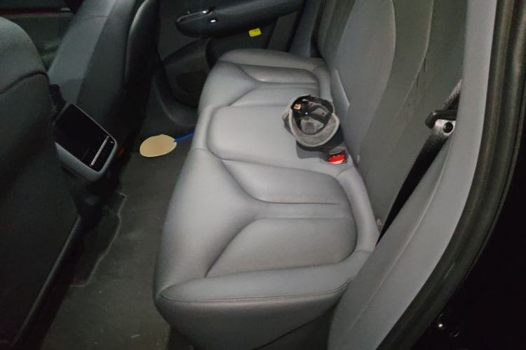 Used XPeng G7 2025 Model—602 Long Range Max Left Rear Seat