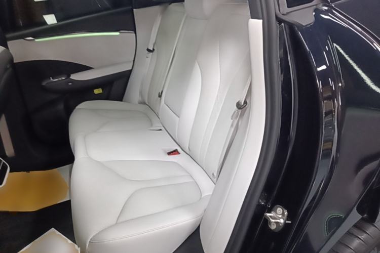 Used XPeng G7 2025 Model—702 Ultra Long Range Left Rear Seat