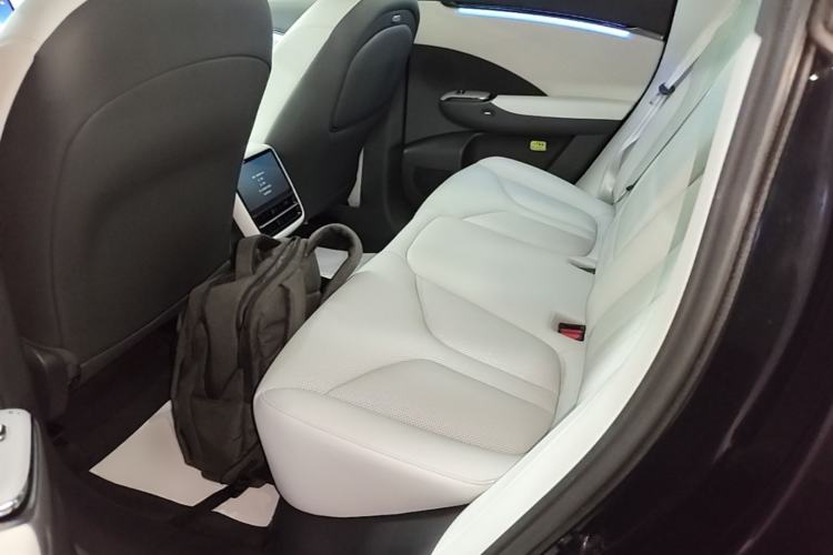 Used XPeng G7 2025 Model—702 Ultra Long Range Left Rear Seat