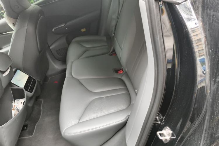 Used XPeng G7 2025 Model—702 Ultra Long Range Left Rear Seat