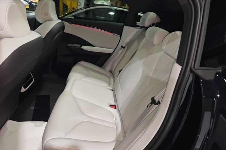 Used XPeng G7 2025 Model—702 Ultra Long Range Left Rear Seat