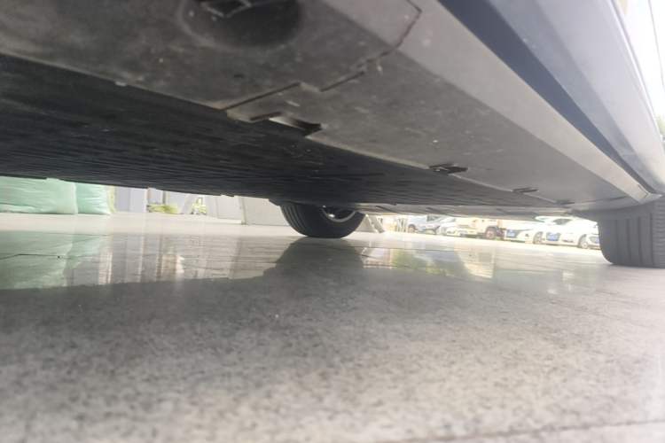 Used XPeng G7 2025 Model—702 Ultra Long Range Left Side Sill