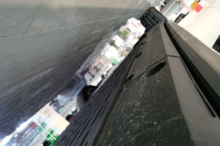Used XPeng G7 2025 702 Max Left Side Sill