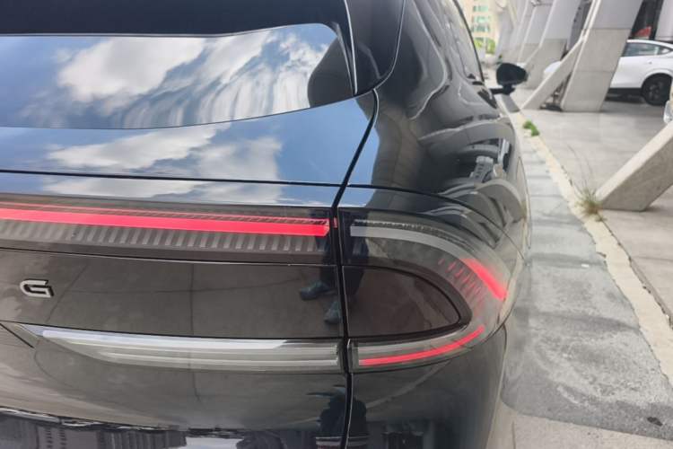 Used XPeng G7 2025 Model—702 Ultra Long Range Right Rear Taillight