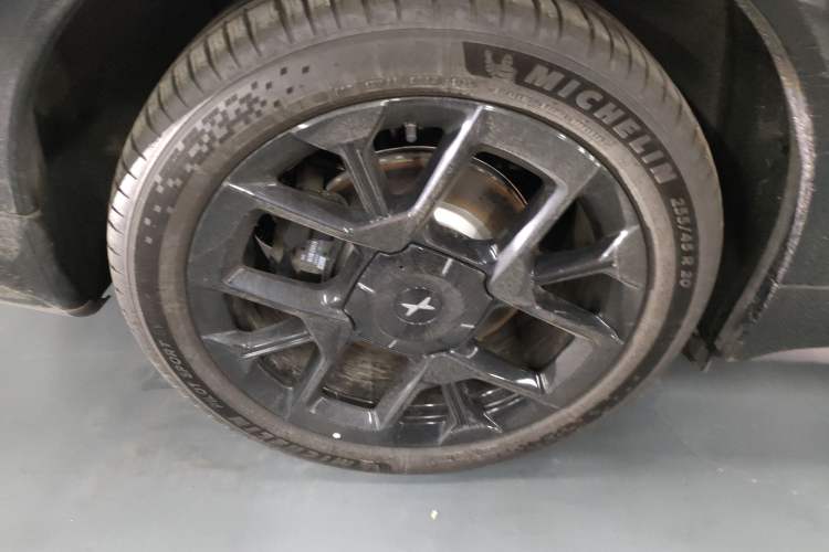 Used XPeng G7 2025 702 Max Right Rear Wheel Hub