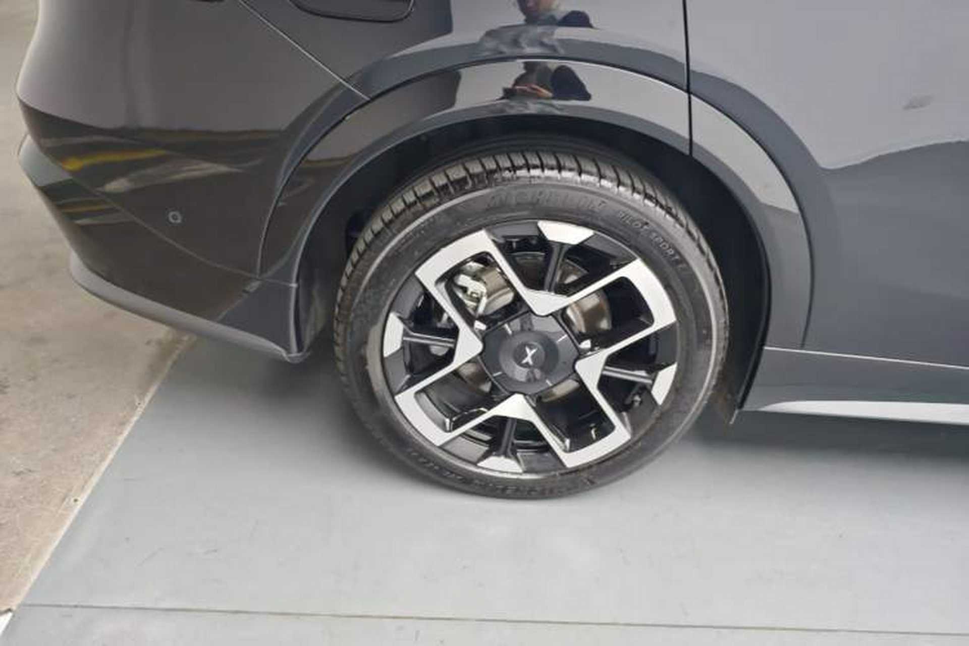 Used XPeng G7 2025 Model—702 Ultra Long Range Right Rear Wheel Hub