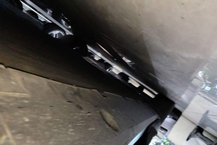 Used XPeng G7 2025 Model—702 Ultra Long Range Right Side Sill
