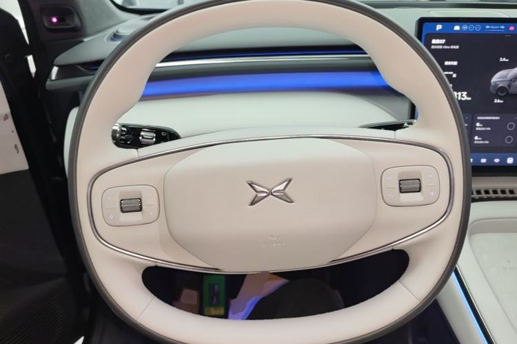 Used XPeng G7 2025 Model—702 Ultra Long Range Steering Wheel