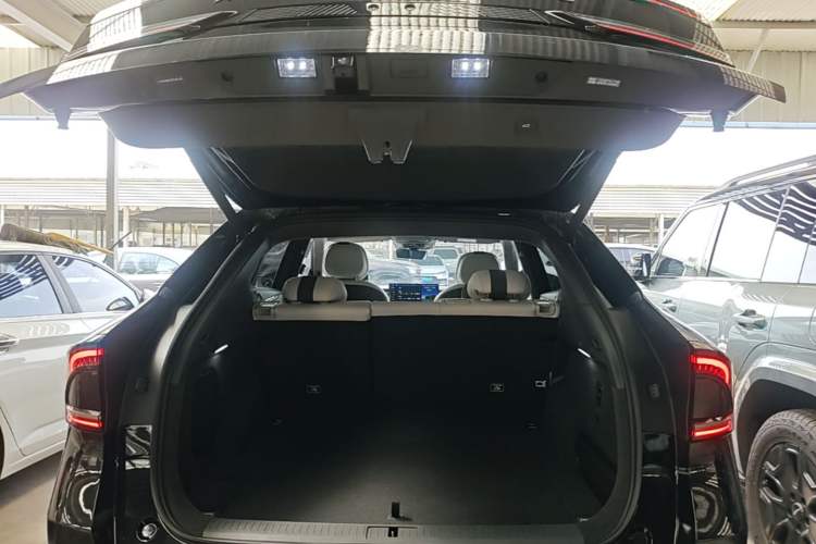 Used XPeng G7 2025 Model—702 Ultra Long Range Trunk