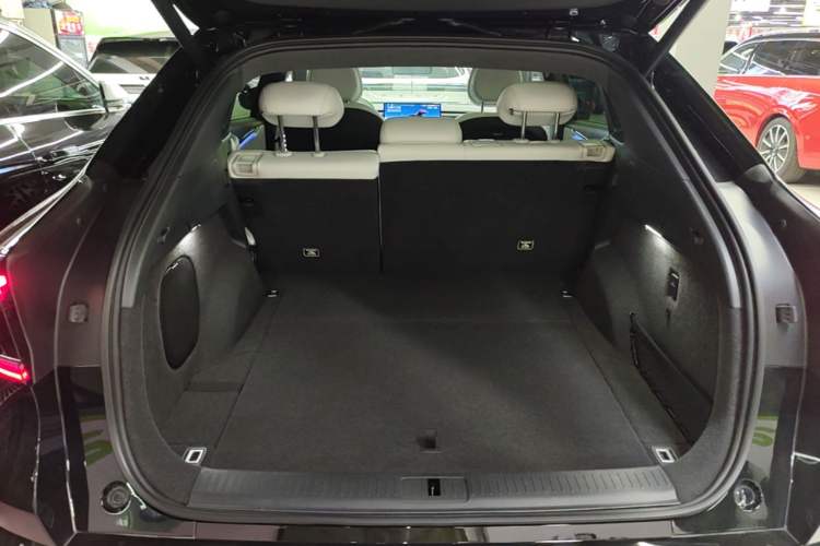 Used XPeng G7 2025 Model—702 Ultra Long Range Trunk