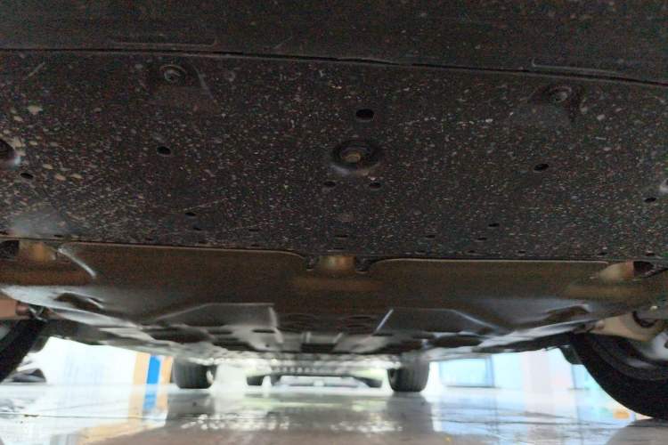 Used XPeng G7 2025 702 Max Chassis Front