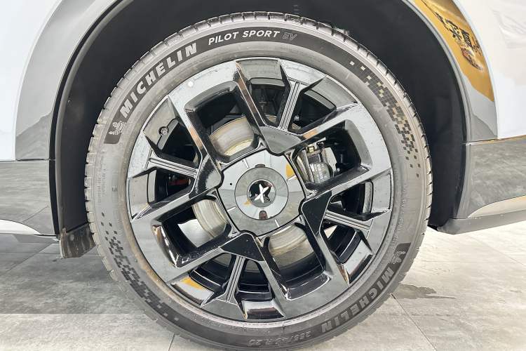 Used XPeng G7 2025 Model—702 Ultra Long Range Exterior 9
