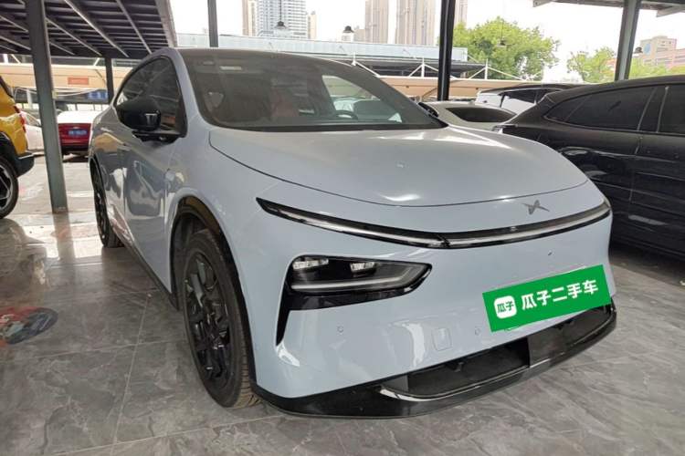 Used XPeng G7 2025 Model—702 Ultra Long Range Front Right 45 Deg