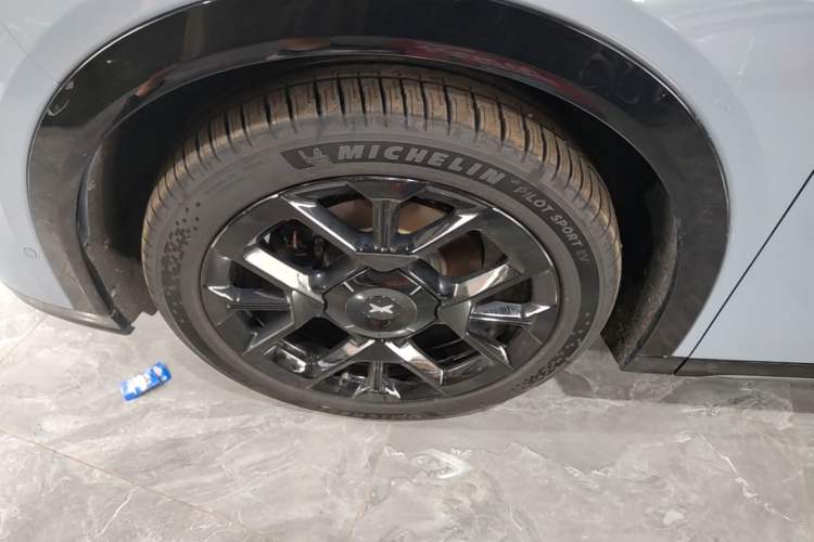 Used XPeng G7 2025 Model—702 Ultra Long Range Left Front Wheel Hub