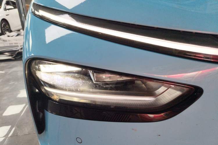 Used XPeng G7 2025 702 Max Right Front Headlight
