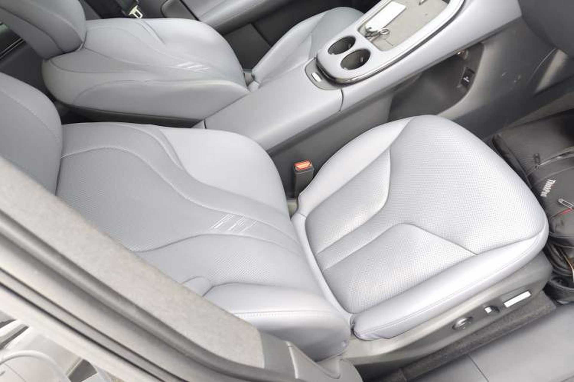 Used XPeng G7 2025 Model—702 Ultra Long Range Right Front Seat