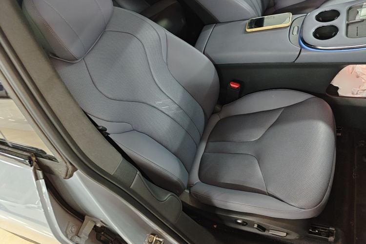Used XPeng G7 2025 Model—702 Ultra Long Range Right Front Seat