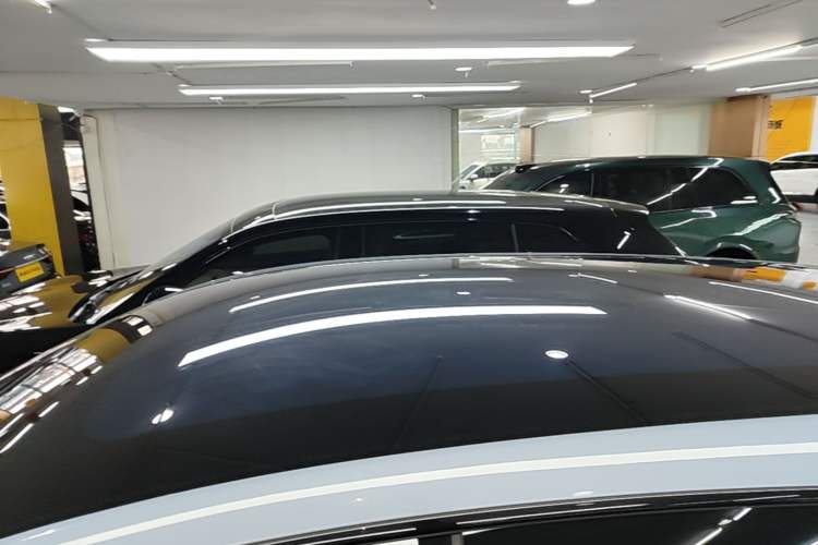 Used XPeng G7 2025 Model—702 Ultra Long Range Roof