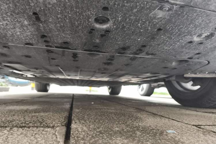 Used XPeng G7 2025 702 Max Chassis Front