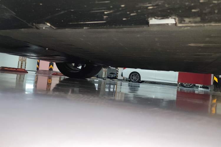 Used XPeng G7 2025 Model—702 Ultra Long Range Chassis Rear Right