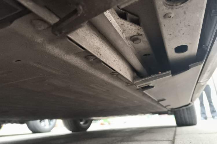 Used XPeng G7 2025 702 Max Chassis Rear Right