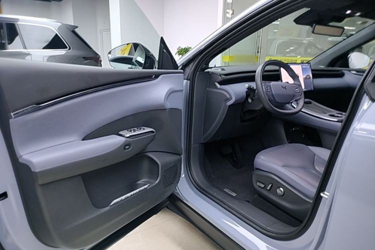 Used XPeng G7 2025 Model—702 Ultra Long Range Driver Seat