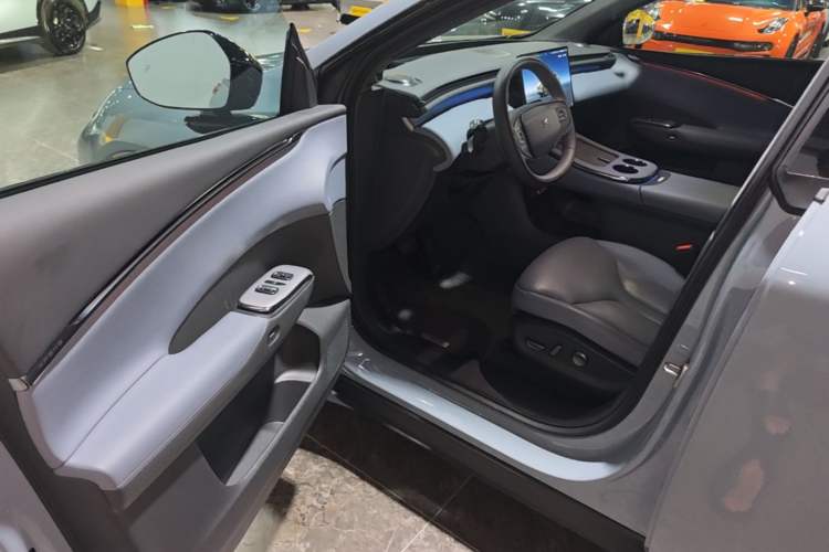 Used XPeng G7 2025 Model—702 Ultra Long Range Driver Seat
