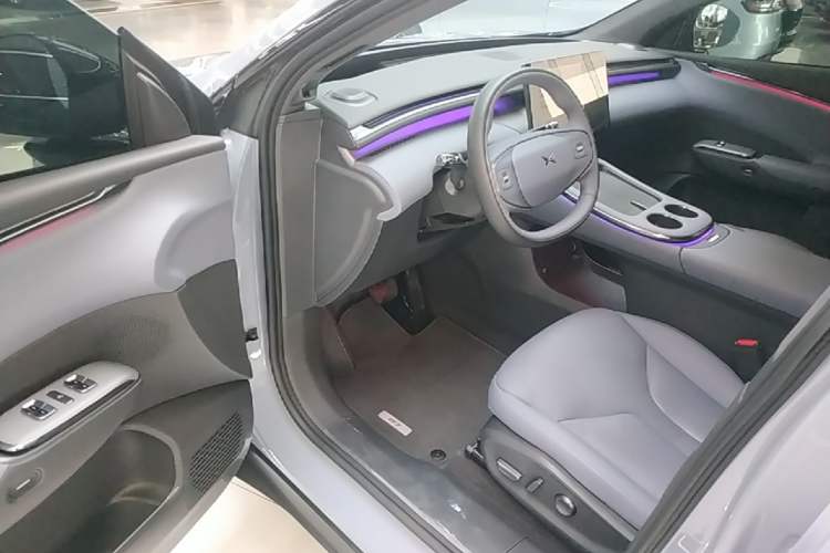 Used XPeng G7 2025 Model—702 Ultra Long Range Driver Seat