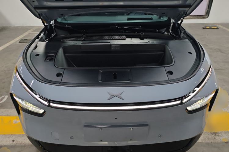 Used XPeng G7 2025 Model—702 Ultra Long Range Engine Bay