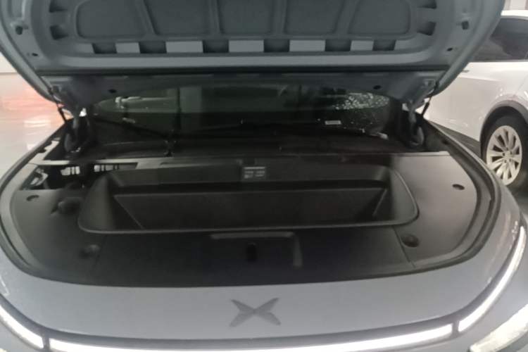 Used XPeng G7 2025 702 Max Engine Bay