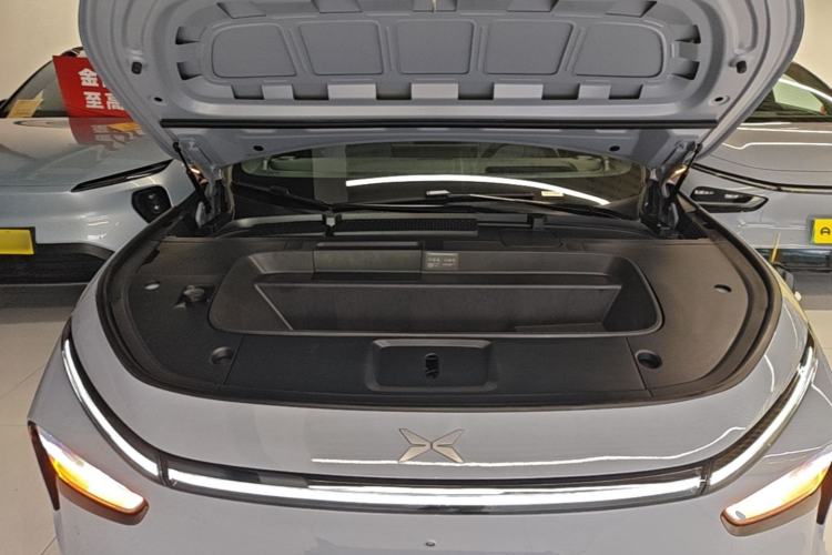 Used XPeng G7 2025 Model—702 Ultra Long Range Engine Bay