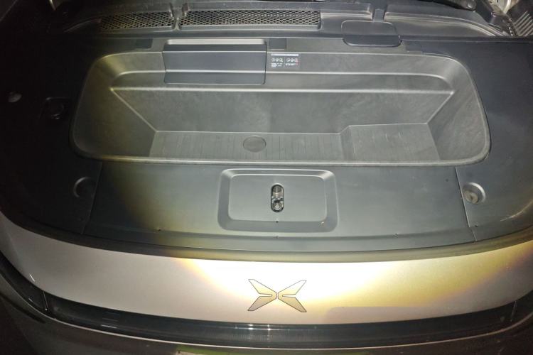 Used XPeng G7 2025 Model—602 Long Range Max Engine Bay