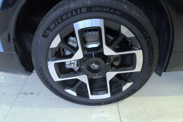 Used XPeng G7 2025 702 Max Exterior 1