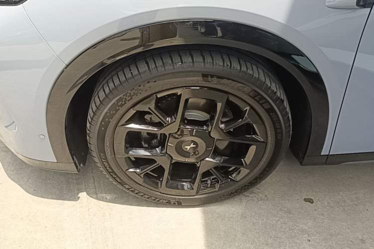 Used XPeng G7 2025 Model—702 Ultra Long Range Exterior 2