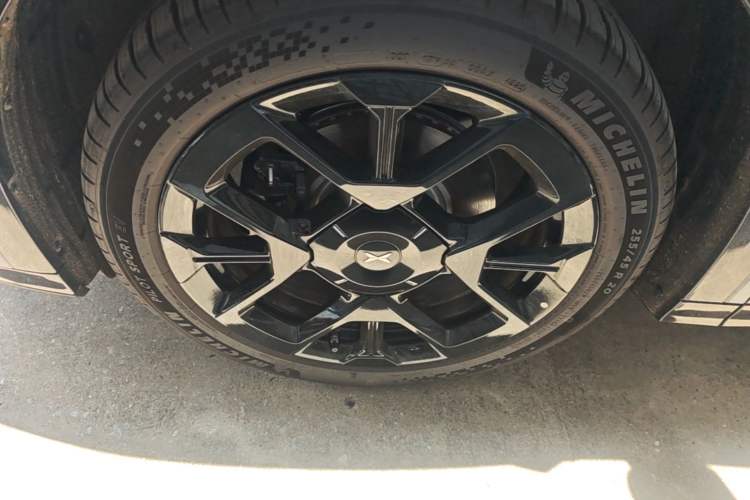Used XPeng G7 2025 Model—602 Long Range Max Exterior 4