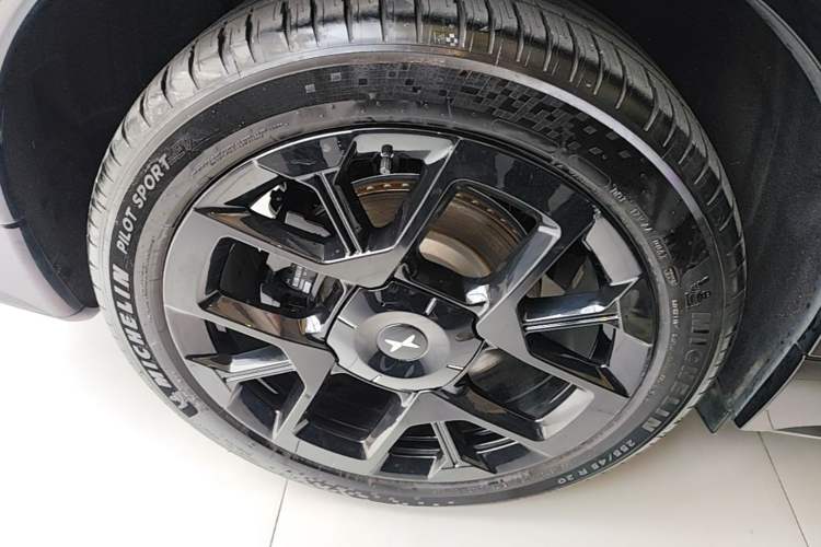 Used XPeng G7 2025 702 Max Exterior 5