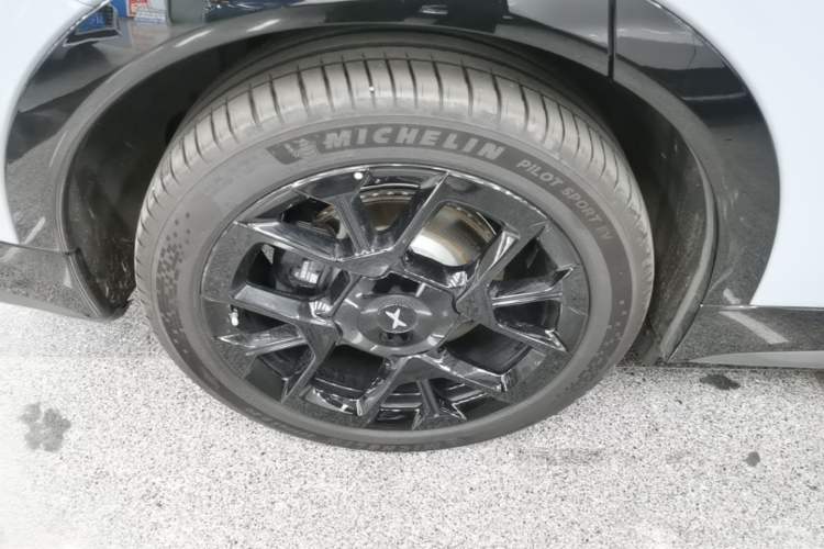 Used XPeng G7 2025 702 Max Exterior 5